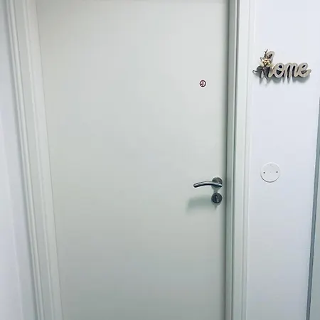 Апартаменты Edisonstrasse *